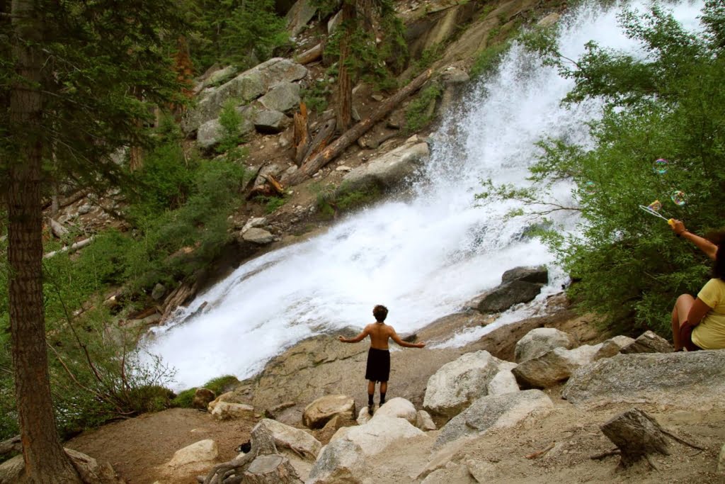 Mt. Whitney Portal Campground has got to be one of the most beautiful campgrounds in all of California, with a raging river and waterfalls!
