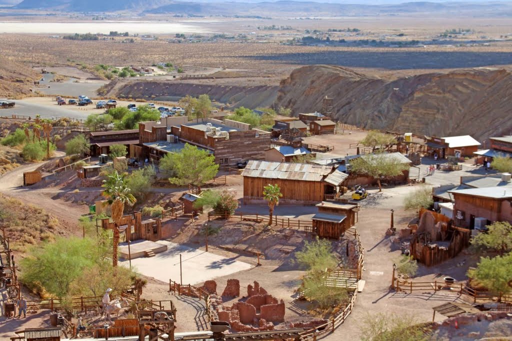 Calico Ghost Town is located in the Mojave Desert, It was founded in 1881 as a silver mining town, and today has been converted into a county park.