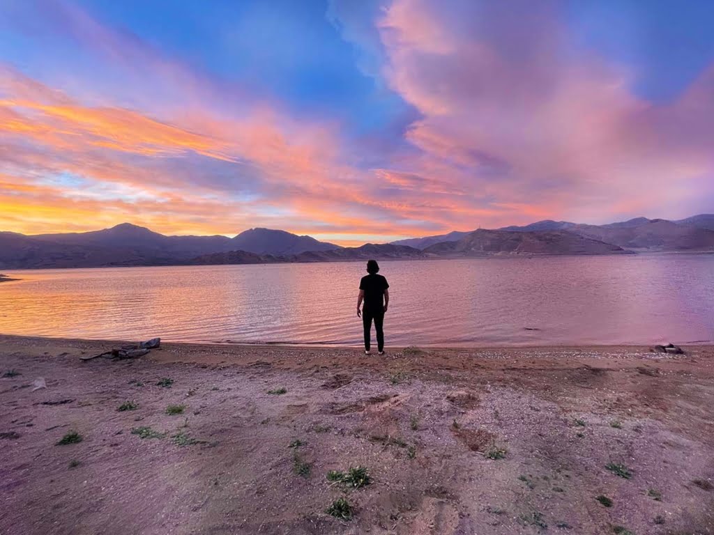 Isabella Lake Hidden California