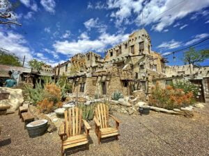 Cabot's Pueblo Museum