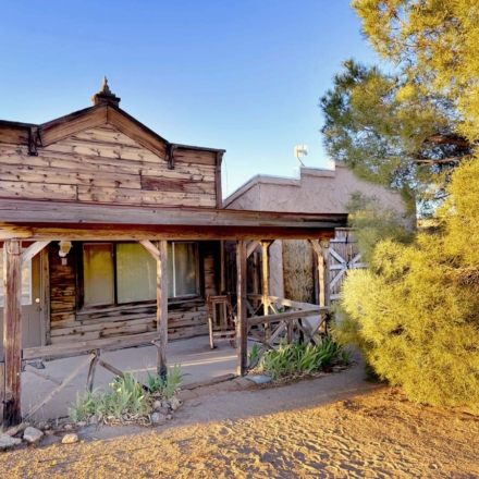 Pioneertown and Pappy & Harriets
