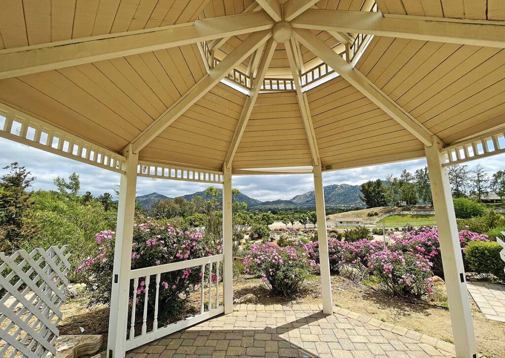 Rose Haven Heritage Garden Hidden California